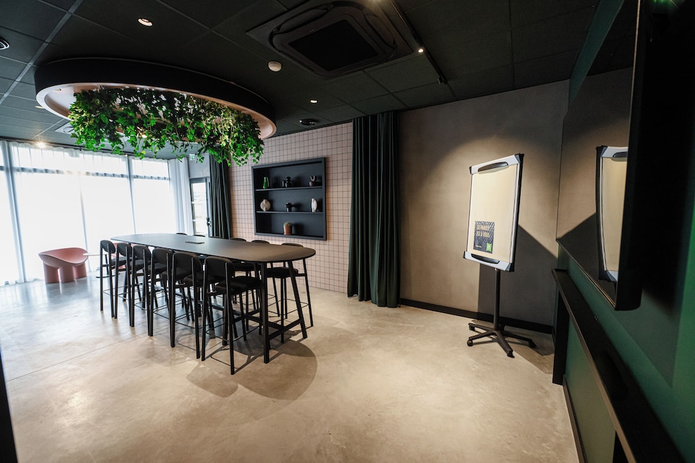 Ibis Styles Dijon Nord Valmy — photo 5